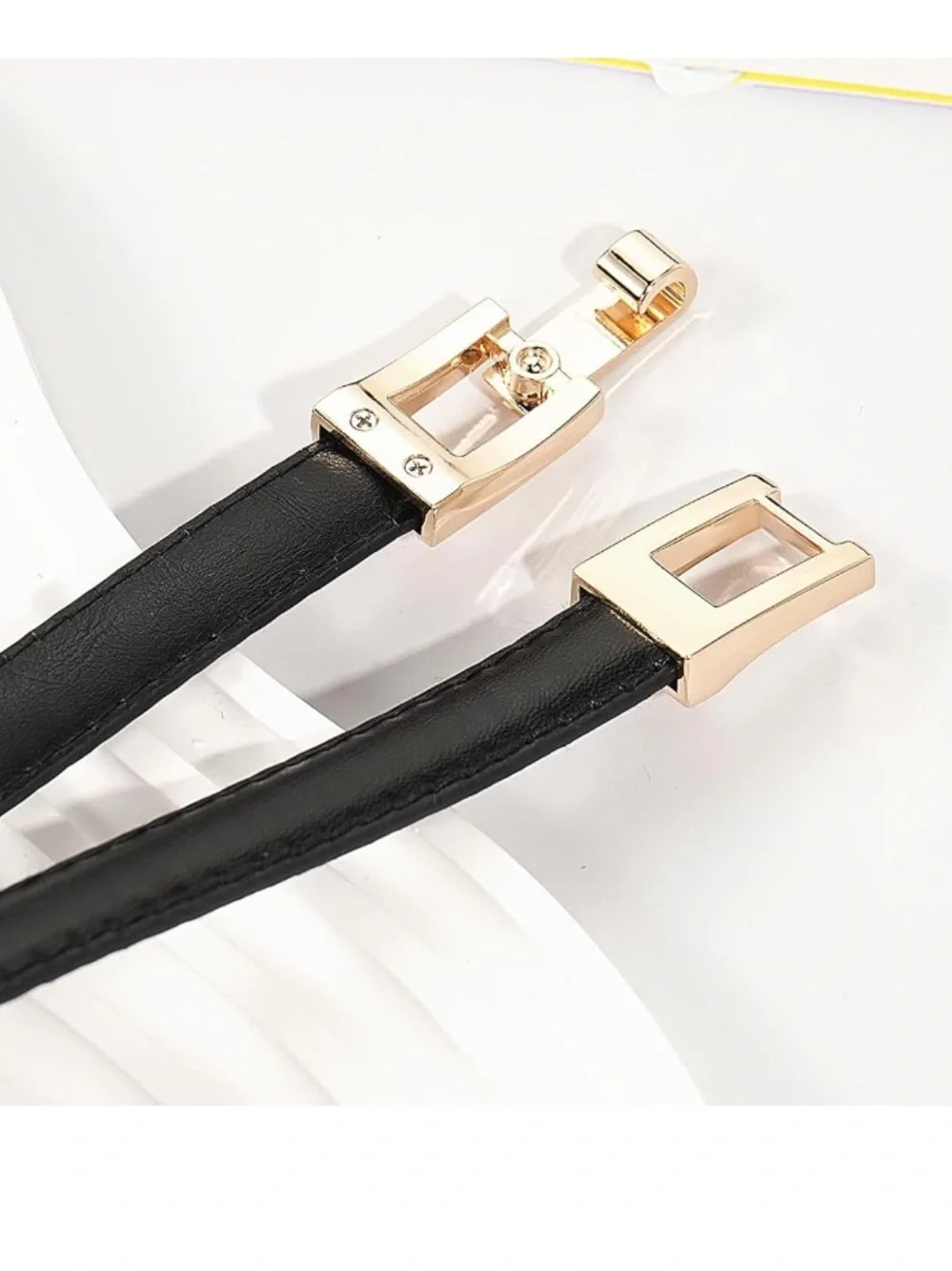 NWT!! Glamorstar Adjustable Skinny Belt in Black with Gold Hardware